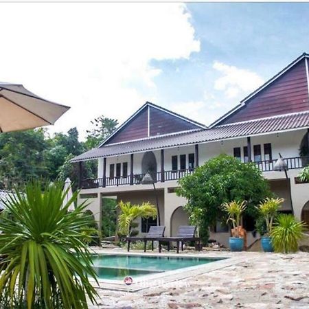 Boreirum Thmorda Hotel Resort Кампот Екстериор снимка