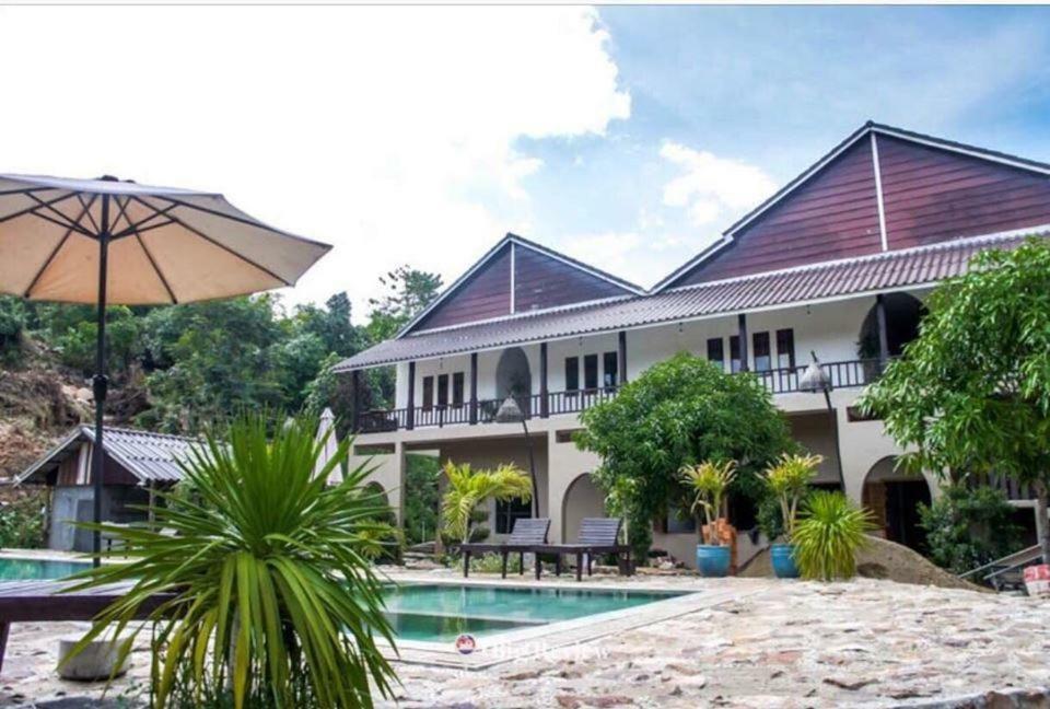 Boreirum Thmorda Hotel Resort Кампот Екстериор снимка